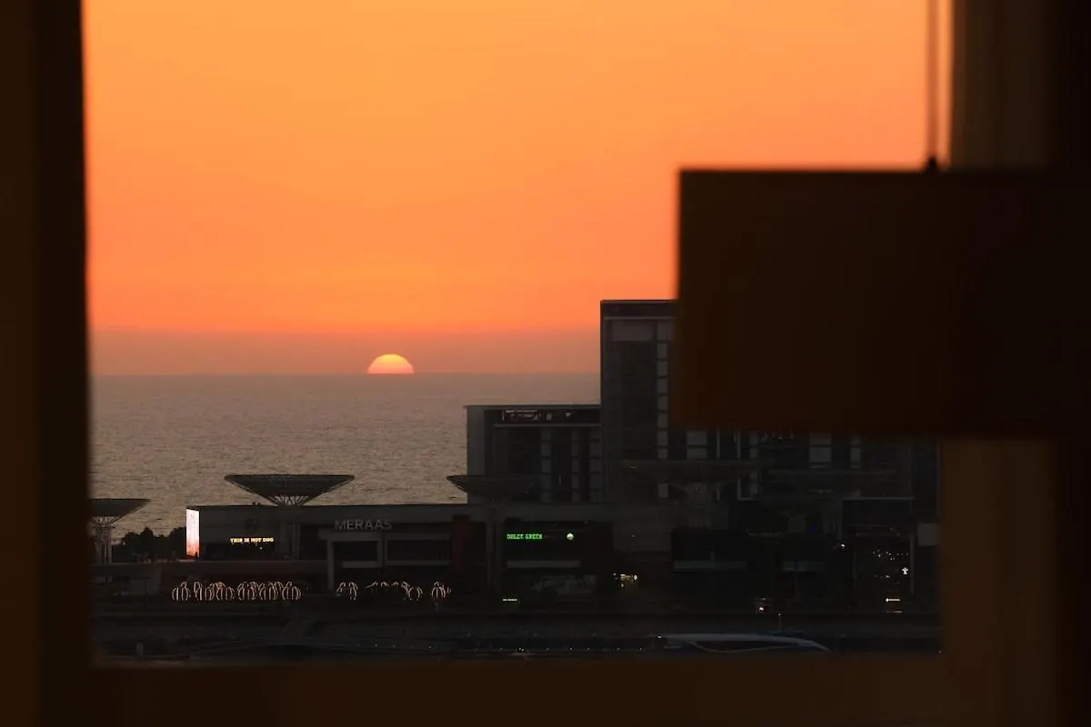 Lägenhet Cozy Dubai Eye & Sunset Views - Jbr Beachfront - Gym & Pool - Free Parking