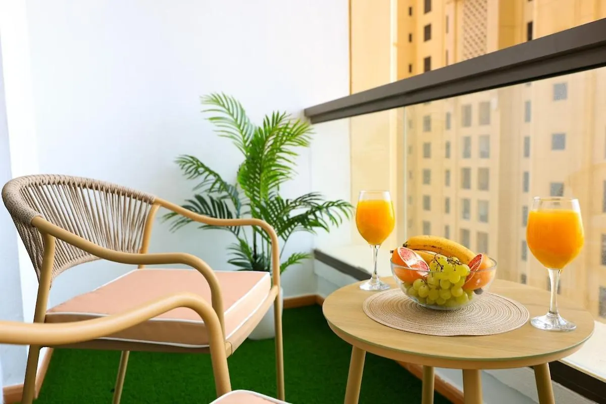 Apartment Cozy Dubai Eye & Sunset Views - Jbr Beachfront - Gym & Pool - Free Parking United Arab Emirates