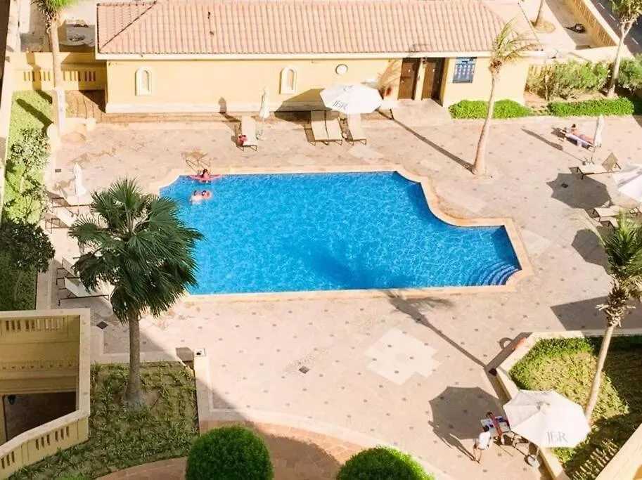 Cozy Dubai Eye & Sunset Views - Jbr Beachfront - Gym & Pool - Free Parking Apartment