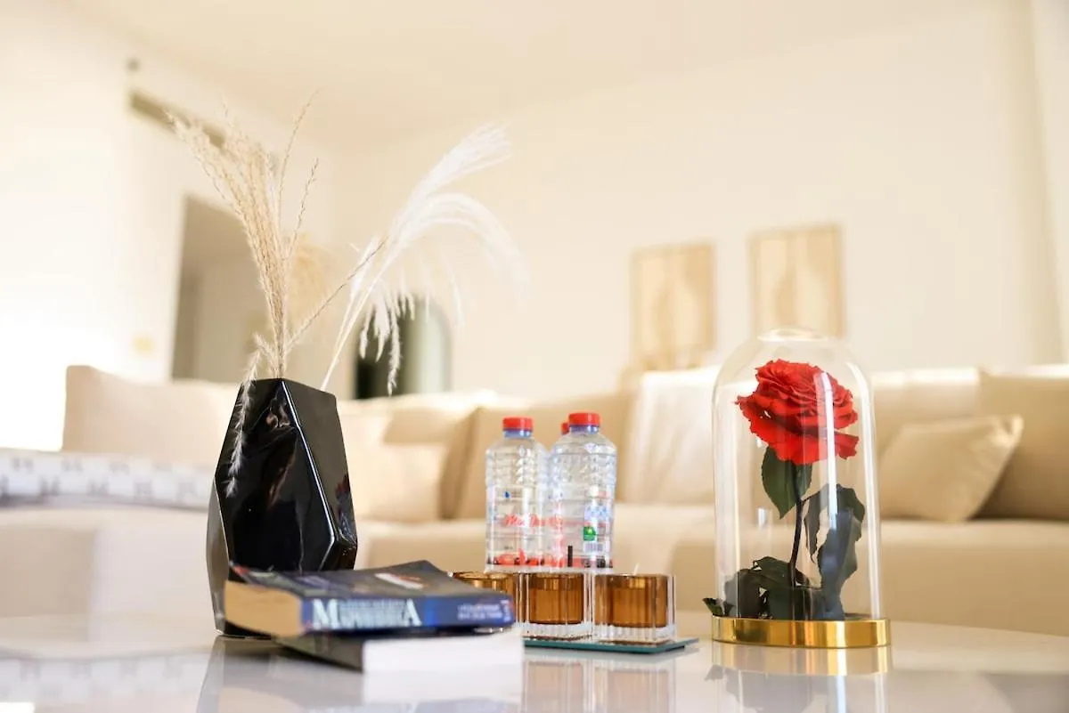 Cozy Dubai Eye & Sunset Views - Jbr Beachfront - Gym & Pool - Free Parking United Arab Emirates