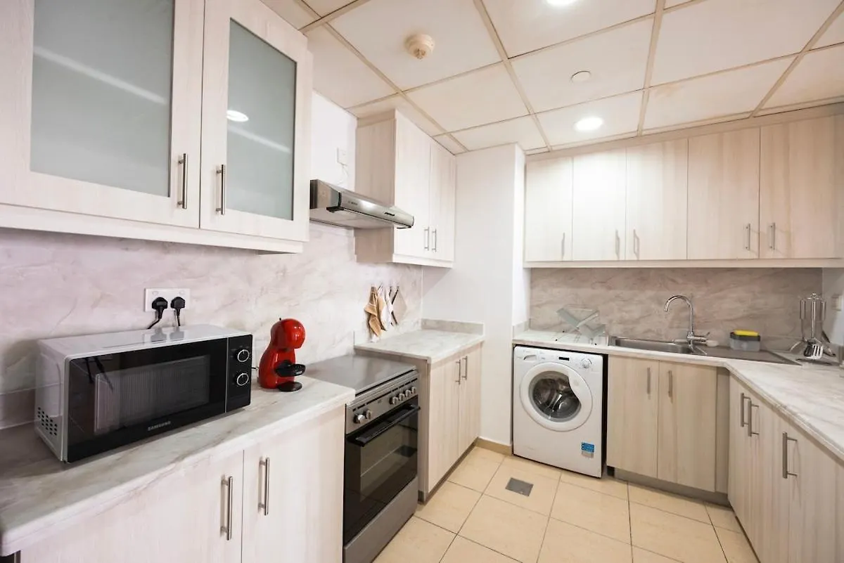 Cozy Dubai Eye & Sunset Views - Jbr Beachfront - Gym & Pool - Free Parking 0*,